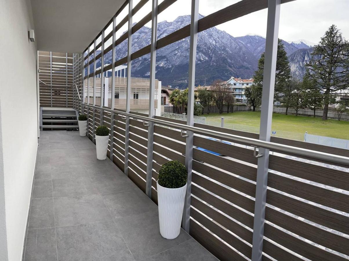 Le Terrazze Living Apartment Riva del Garda Luaran gambar