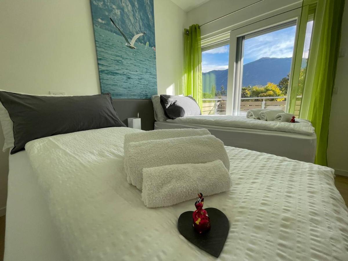 Le Terrazze Living Apartment Riva del Garda Luaran gambar