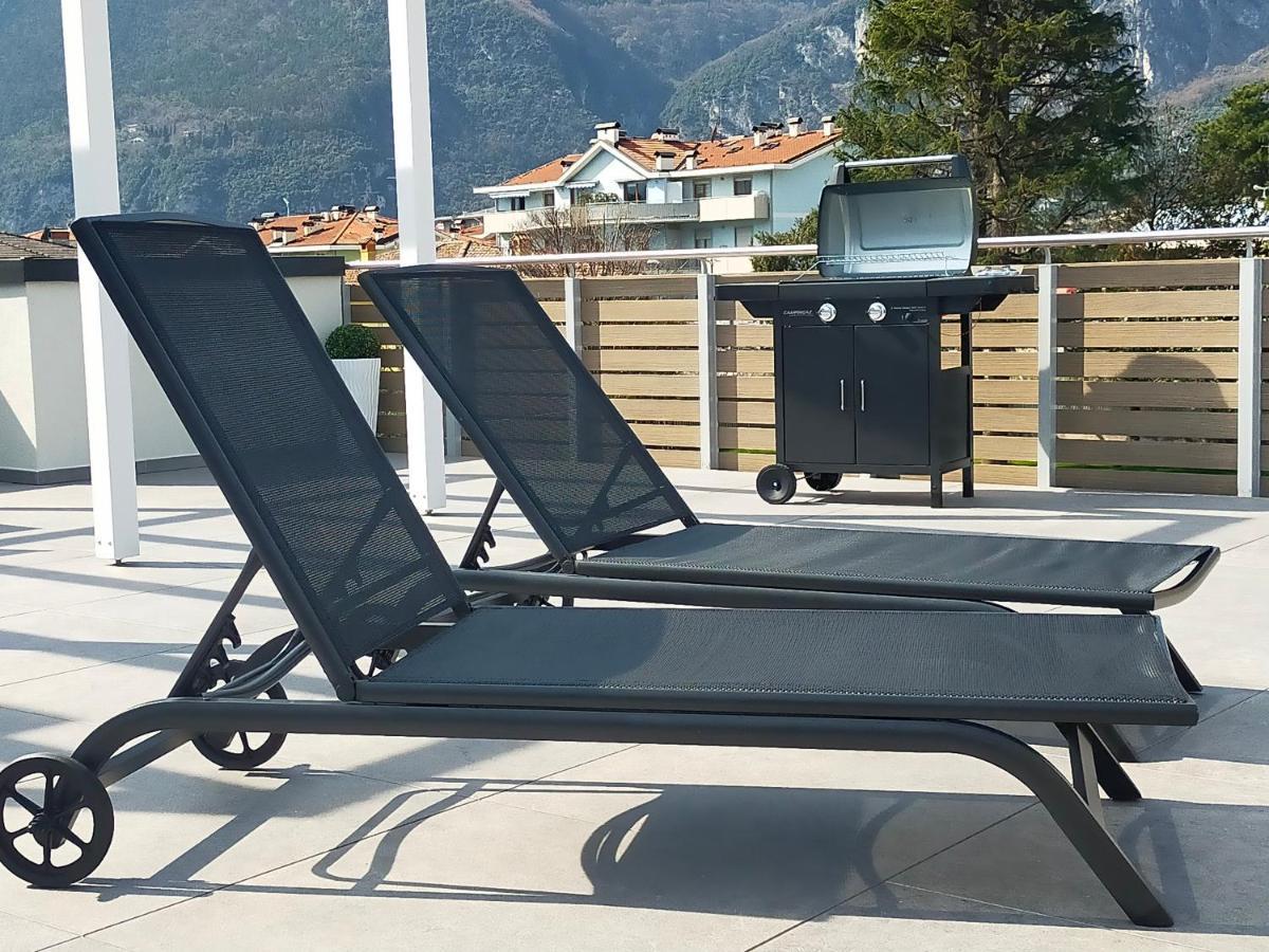Le Terrazze Living Apartment Riva del Garda Luaran gambar